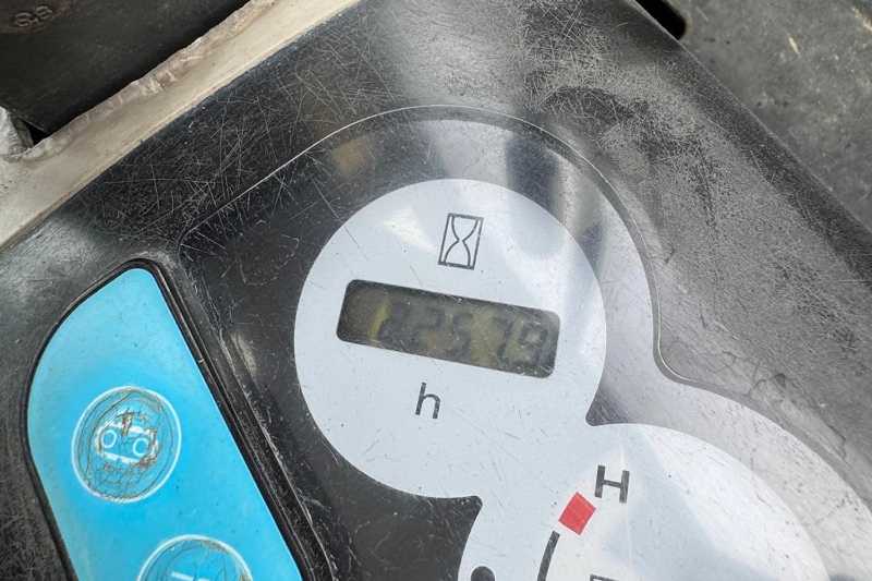 OmecoHub - Immagine KOMATSU PC50MR-2